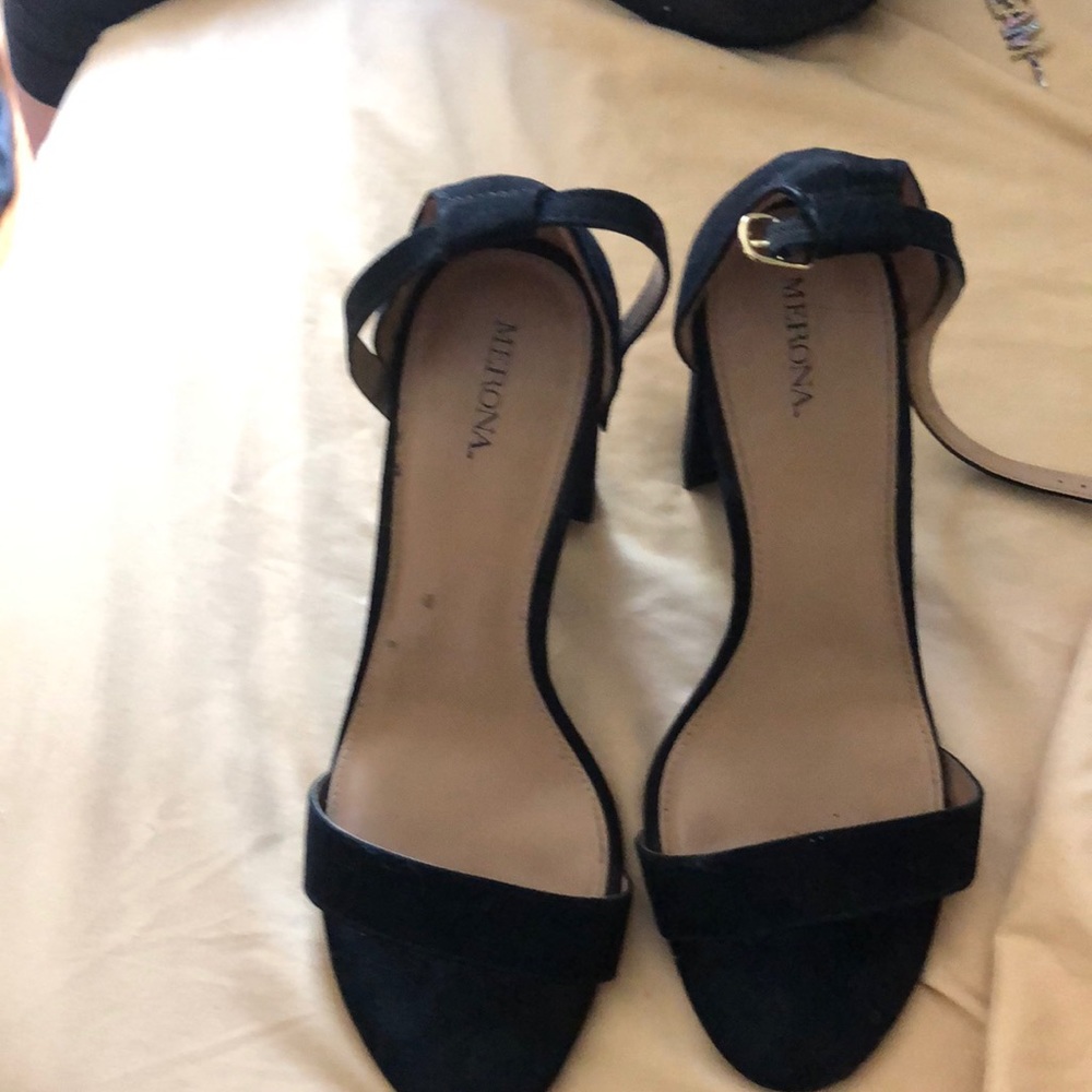 Wide fit chunky heeled sandal